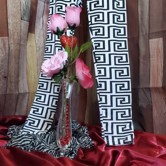 Sexy Mesh Cropped Top Pencil Tight Legging Pants - Picture 7 of 12